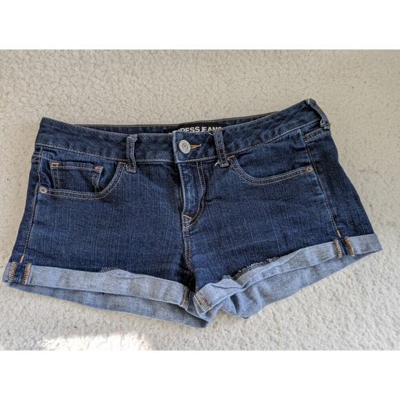 Express sz 6 Cuffed Denim Shorts Womens Jeans Short Rolled Hem Stretch dark wash - Picture 1 of 9